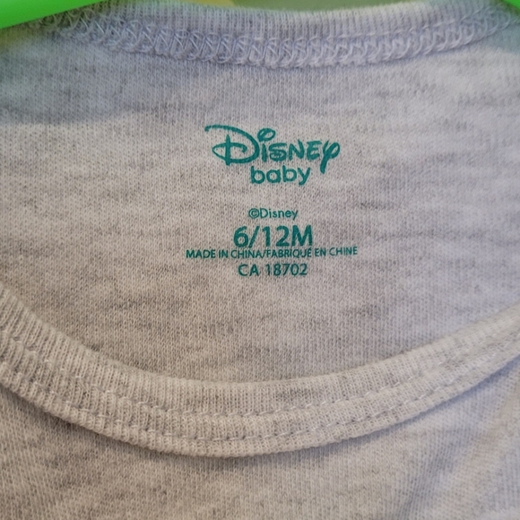Lion King "mommy's little cub" long sleeved onesie - Picture 2 of 2